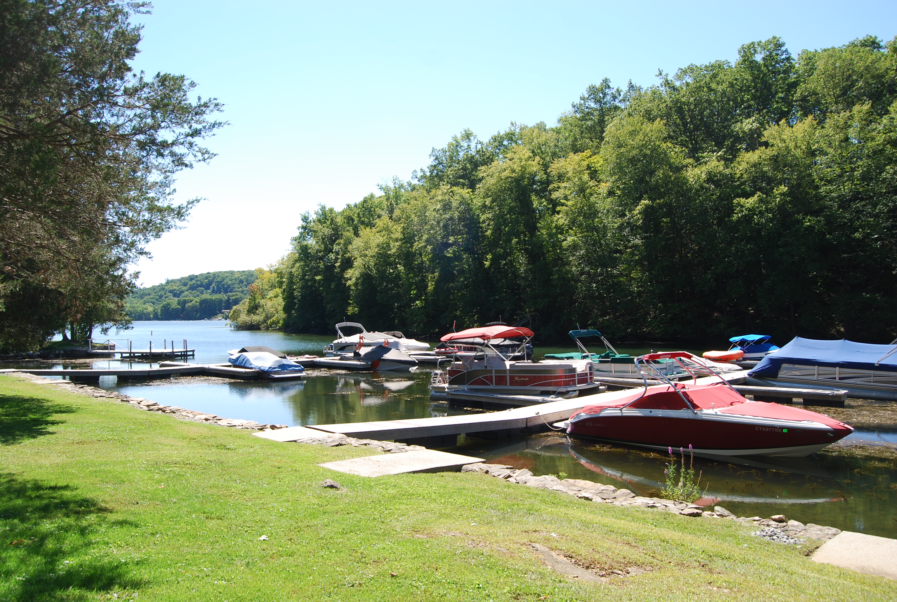 Atchison Cove on candlewood lake